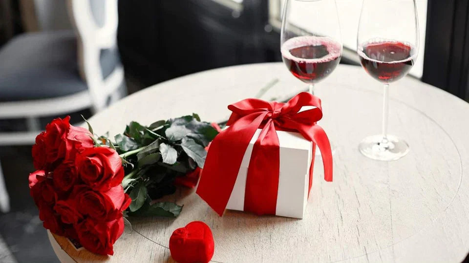 18 Geschenke für Filmliebhaber zum Valentinstag, die sie lieben werden