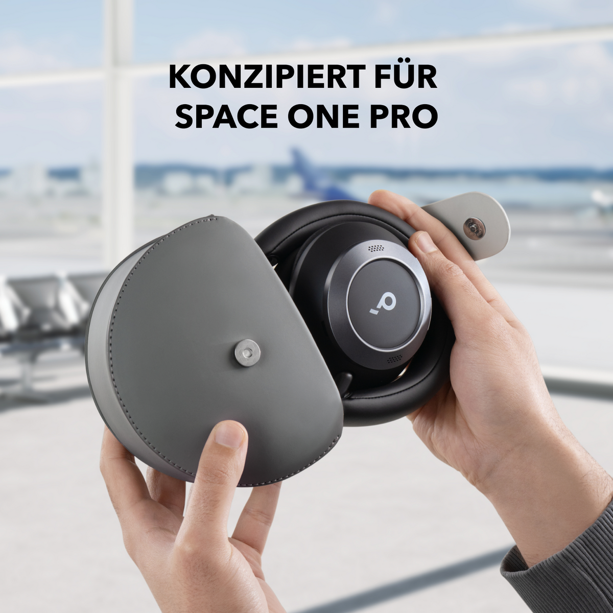 Maßgeschneidertes Reiseetui für Space One Pro